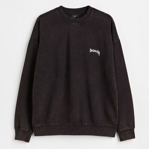 H&M Relaxed Fit Washed-Look New York City Logo Crewneck | Mens Small